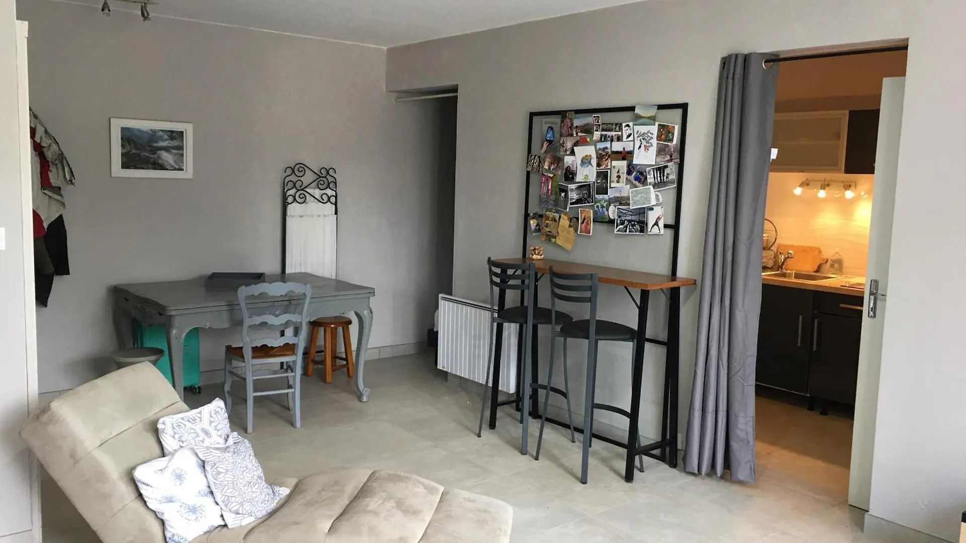 Pansiyon Chez-Sixtine Daire Albon Fransa