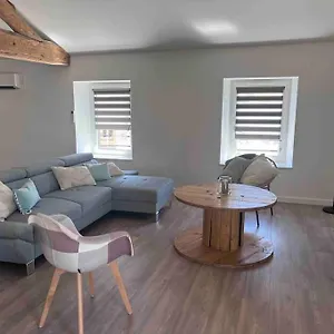 7 Personnes Apartment