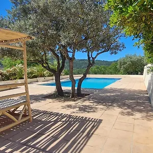 gites-colline-de-sollies.fr-provencehotel.com/